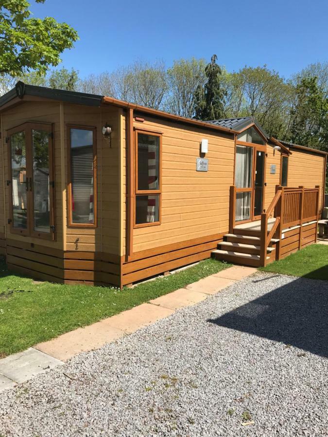 Castle Brake Holiday Park Эксетер Экстерьер фото